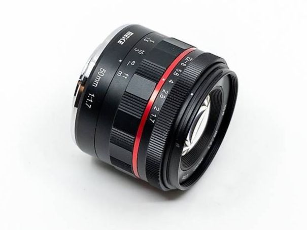 Meike Obiettivi: Meike 50mm, FX-mount – Nuovo (secondo la descrizione) da Lausanne venduto da saucisson4774 1