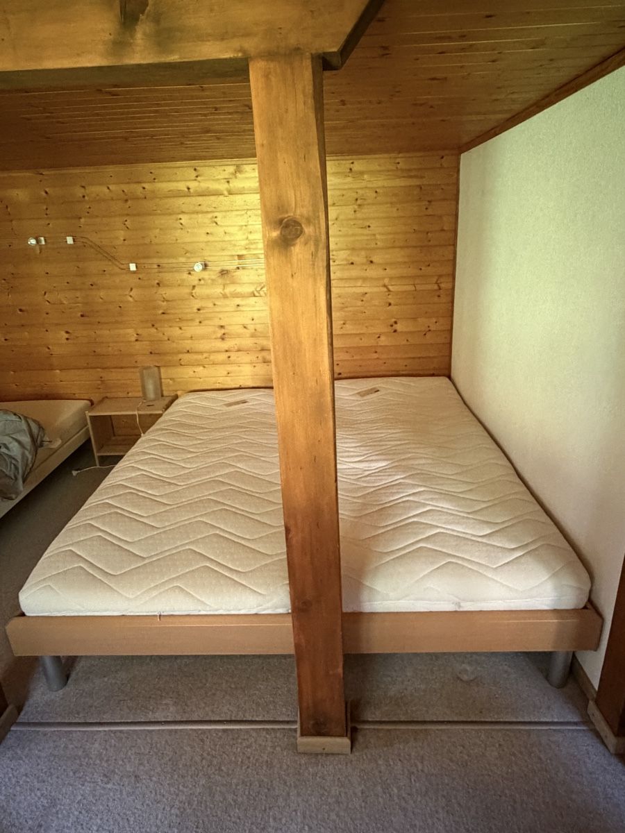 Betten: Bett 180 x 200 cm – Gebraucht aus Seon von Soda2024