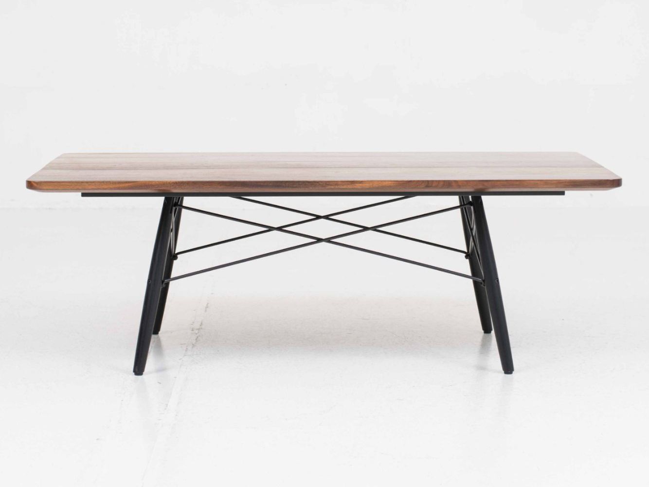Vitra Tavoli: Vitra Coffee Table von Charles & Ray Eames in Nussbaum – Usato da Zürich venduto da STUZH38 1