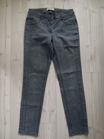 CECIL Jeans SLIM LEG MIDDLE WAIST taille / Grosse 28
