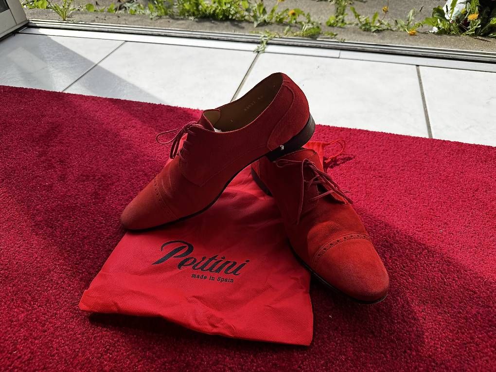 Chaussures hommes: Schuhe 44 Echte Leder – D'occasion à Luzern par mus_clb7