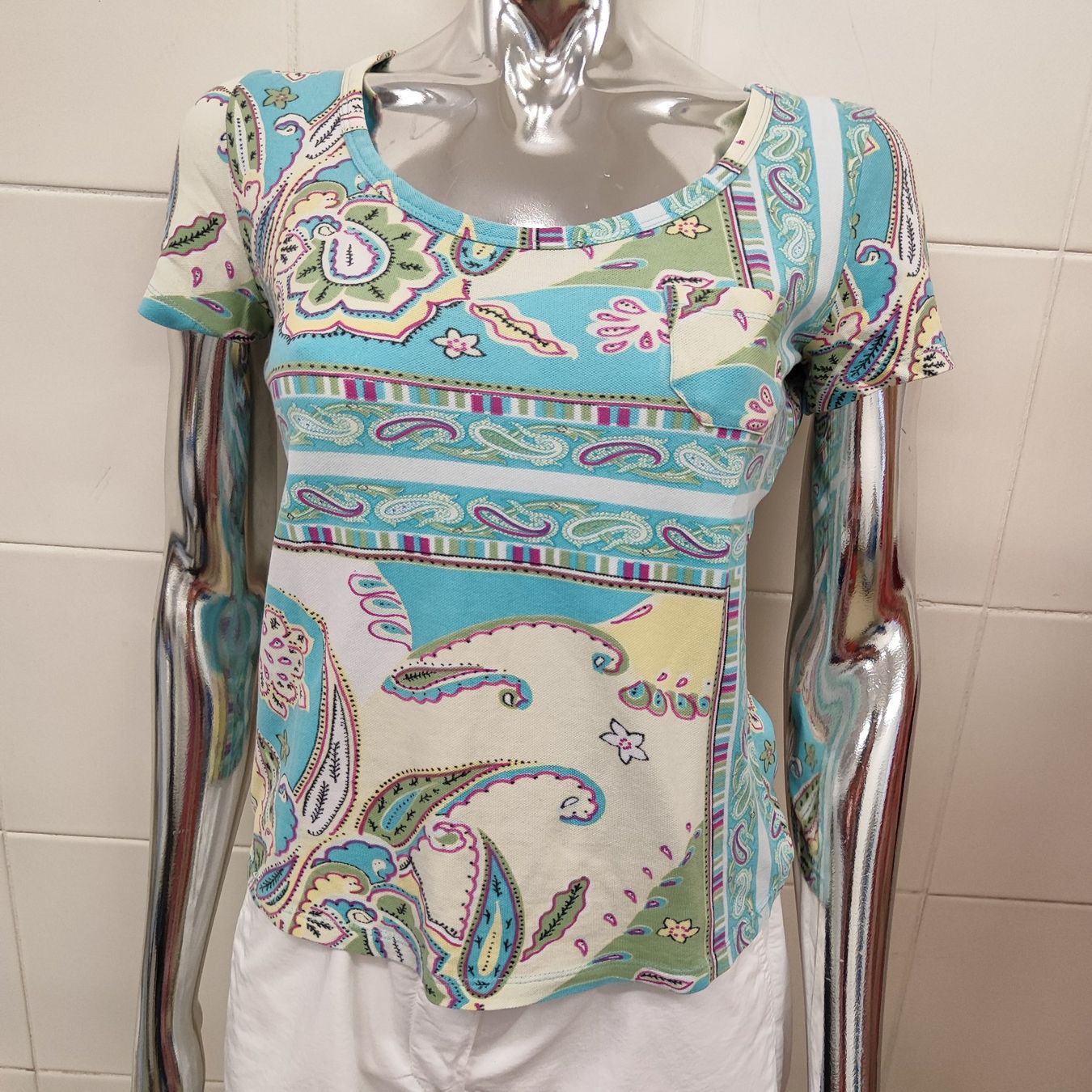 T-shirt: Sommer Shirt GR 38 – Usato da Langnau am Albis venduto da Judithsebi