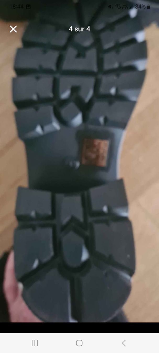 Scarpe da donna: Bottes Femme – Nuovo (secondo la descrizione) da Düdingen venduto da Ayatola 2