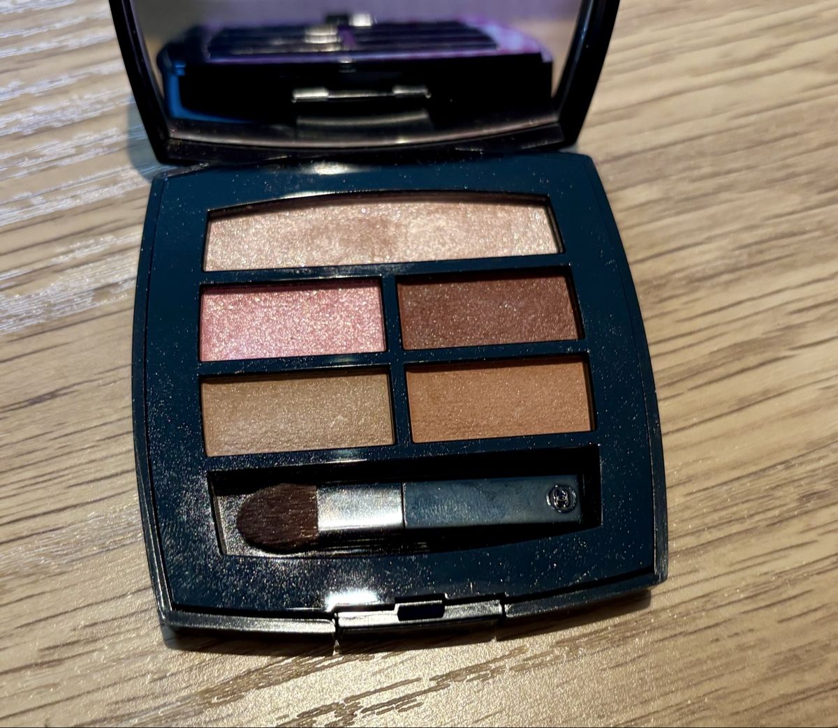 Make-up: Chanel Lidschatten Palette Les Beiges Soft – Usato da Baden venduto da Tiffany6878 3