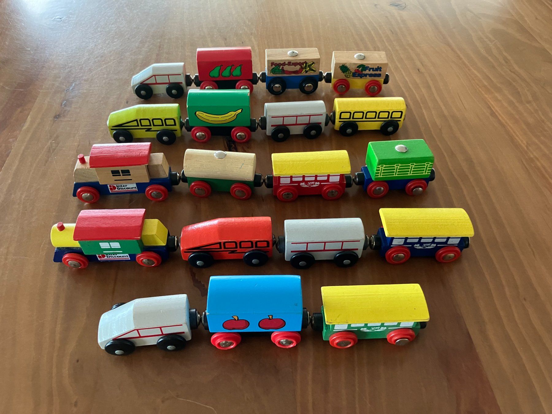 Brio Spielzeuge: BRIOBAHN mit viel Zubehör – Gebraucht aus LENZBURG von stefanie54 8