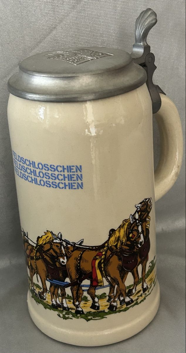 Feldschlösschen Bicchieri: ***Sammler-Bierkrug 1L Feldschlösschen*** – Usato da Winterthur venduto da stella67