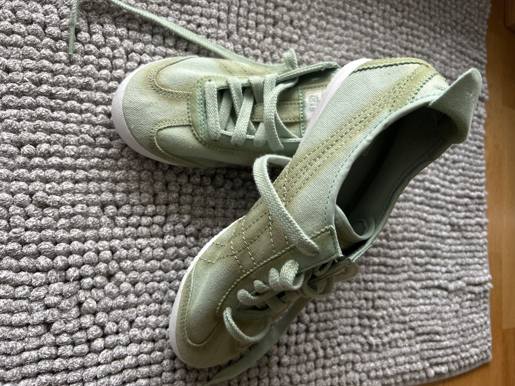 Onitsuka Damenschuhe: Tiger Onitsuka Sneakers neu Gr. 37.5 – Neu (gemäss Beschreibung) aus Feuerthalen von Anna_Swift 1