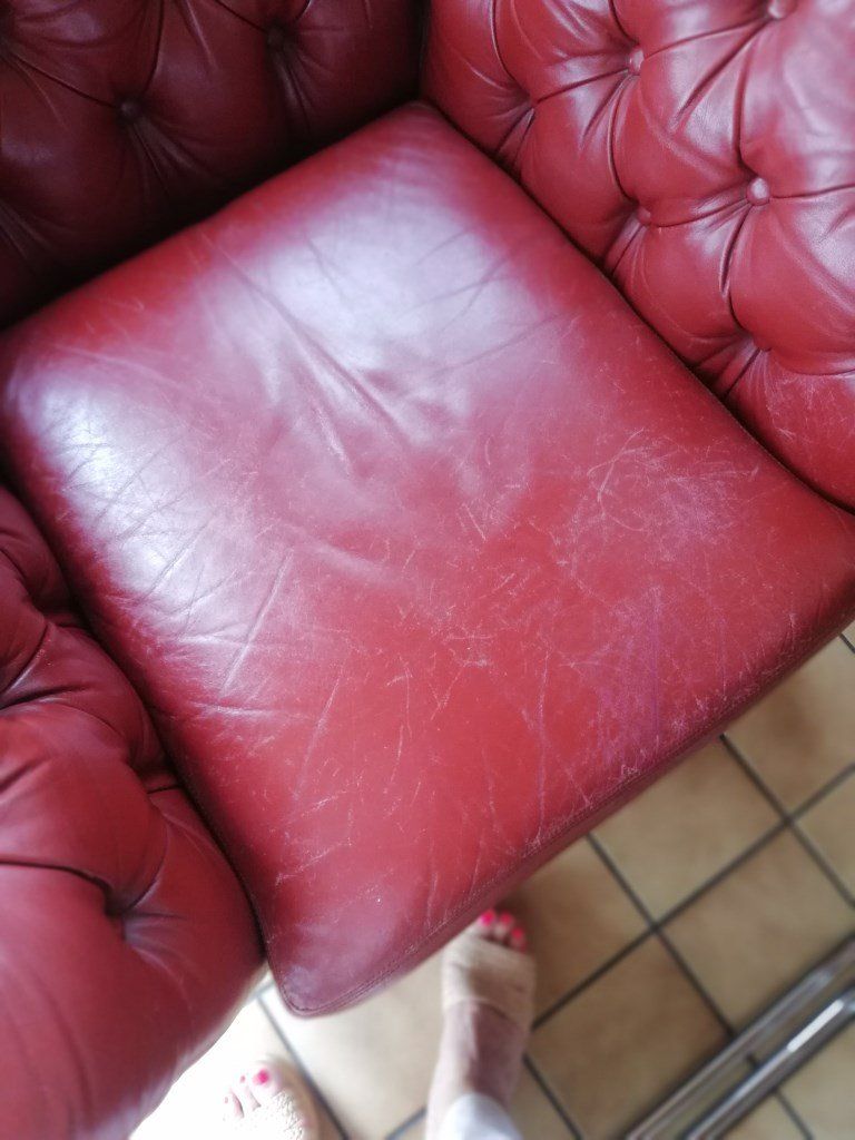 Chesterfield Divani: Chesterfield Sitzgruppe – Usato da Uster venduto da walderk 6