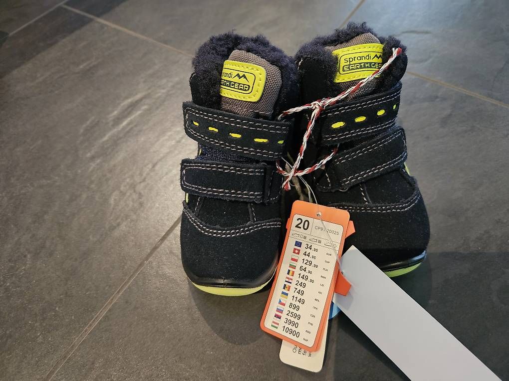 Scarpe per ragazzi: Winterschuhe neu, Grösse 20 – Usato da Saland venduto da zwergli90