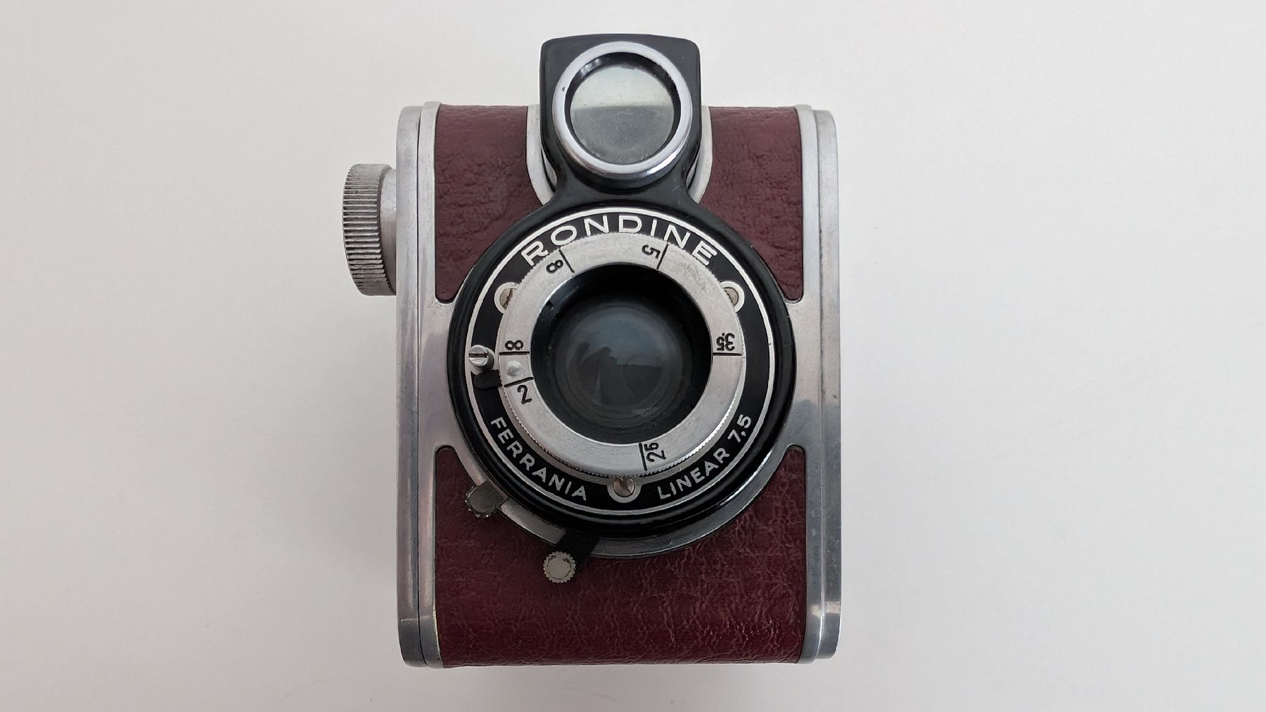 Fotocamera: VINTAGE RONDINE FERRANIA KAMERA – Usato da Egg b. Zürich venduto da leroy711