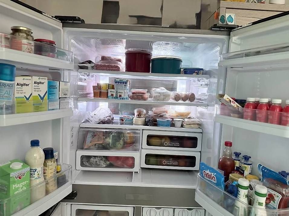 Réfrigérateurs: Frigo Américain Sharp – D'occasion à Corminboeuf par Swiss_Vendre 2