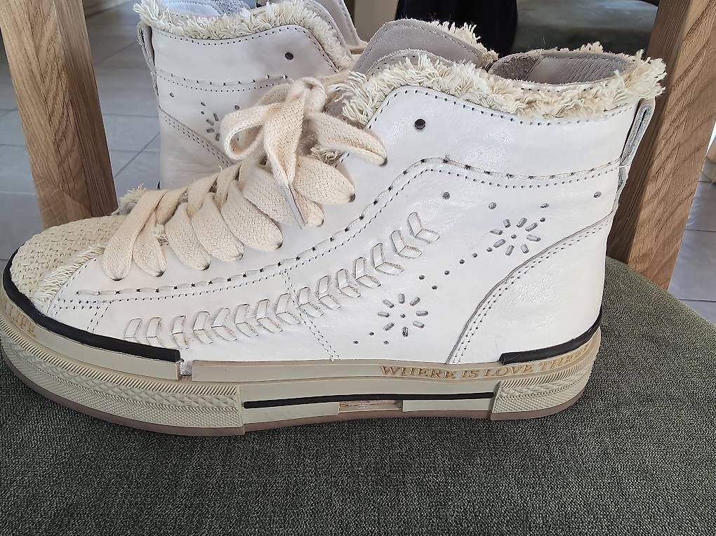 Scarpe da donna: Neue Rebecca White Sneaker, 37 – Nuovo (secondo la descrizione) da Etziken venduto da miata02