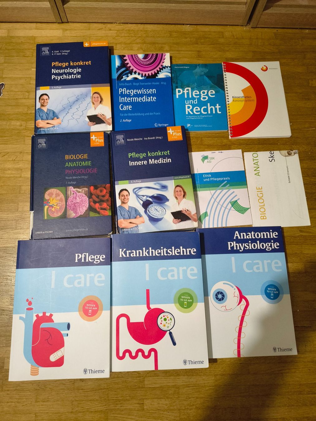 Libri: verschiedene Medizin Bücher – Usato da Binz venduto da Shizuka01