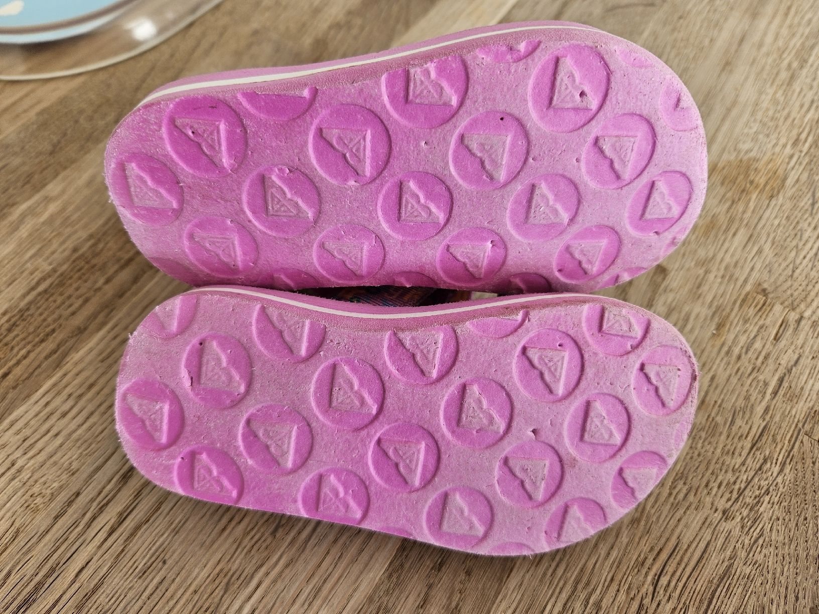 Roxy Scarpe per ragazze: Roxy Schüehli ca. Gr. 22 – Nuovo (secondo la descrizione) da Thunstetten venduto da zimtstaern89 1