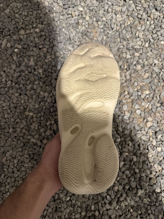 Scarpe da uomo: Yeezy Foam Runner (2021) – Usato da Freienbach venduto da casciatoalessandro 2