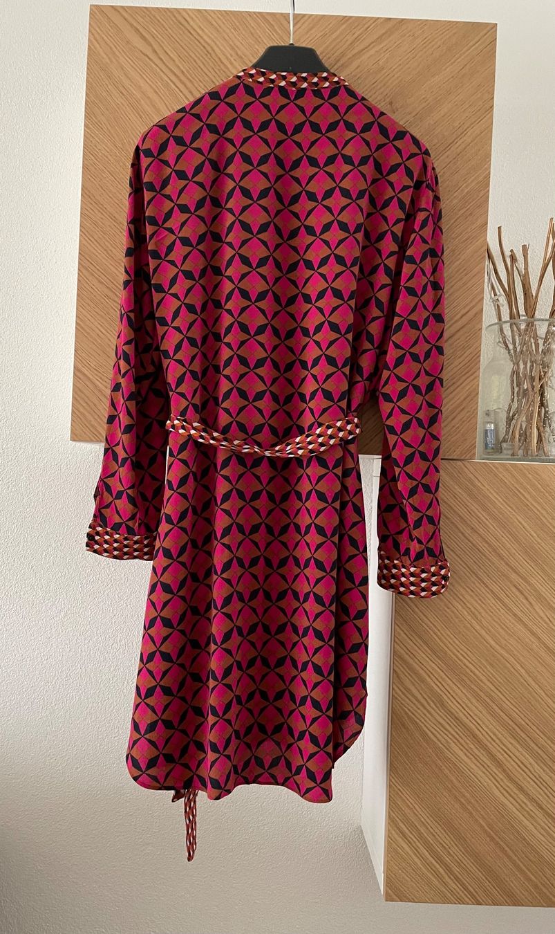 Zara Kleider: Hemdkleid Zara Gr.XL Viskose – Gebraucht aus Felben-Wellhausen von begean 1