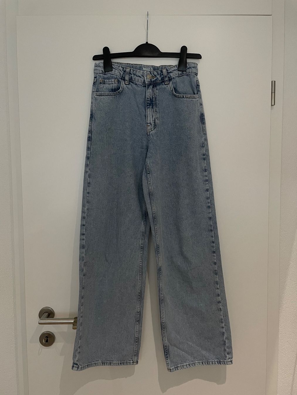 Jeans: Jeans - Kiabi – Nuovo (secondo la descrizione) da La Chaux-de-Fonds venduto da ju_paol2