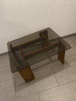 Table basse vintage en bois et verre fumé  état 