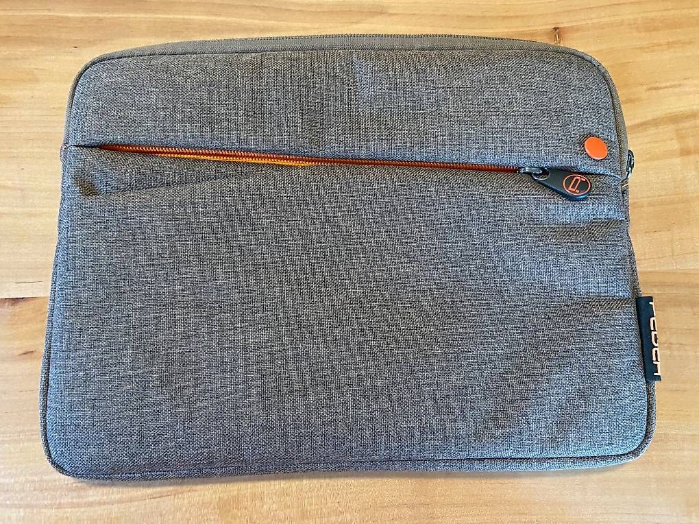 Taschen: Ipad-Tasche / Tablet-Tasche Pedea, neuwertig – Gebraucht aus Boswil von IKCH
