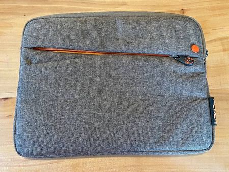 Ipad-Tasche / Tablet-Tasche Pedea, neuwertig