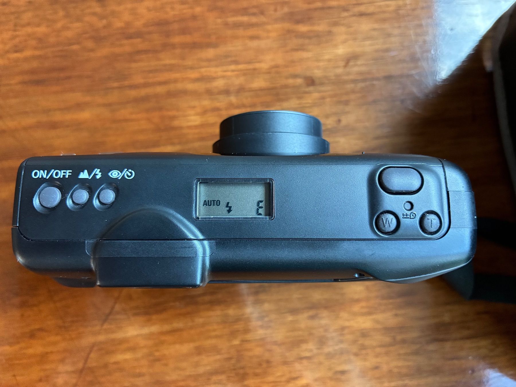 Nikon Fotocamera: Fotokamera NIKON ZOOM 310 AF automatic – Usato da St.Gallen venduto da Leerer 2