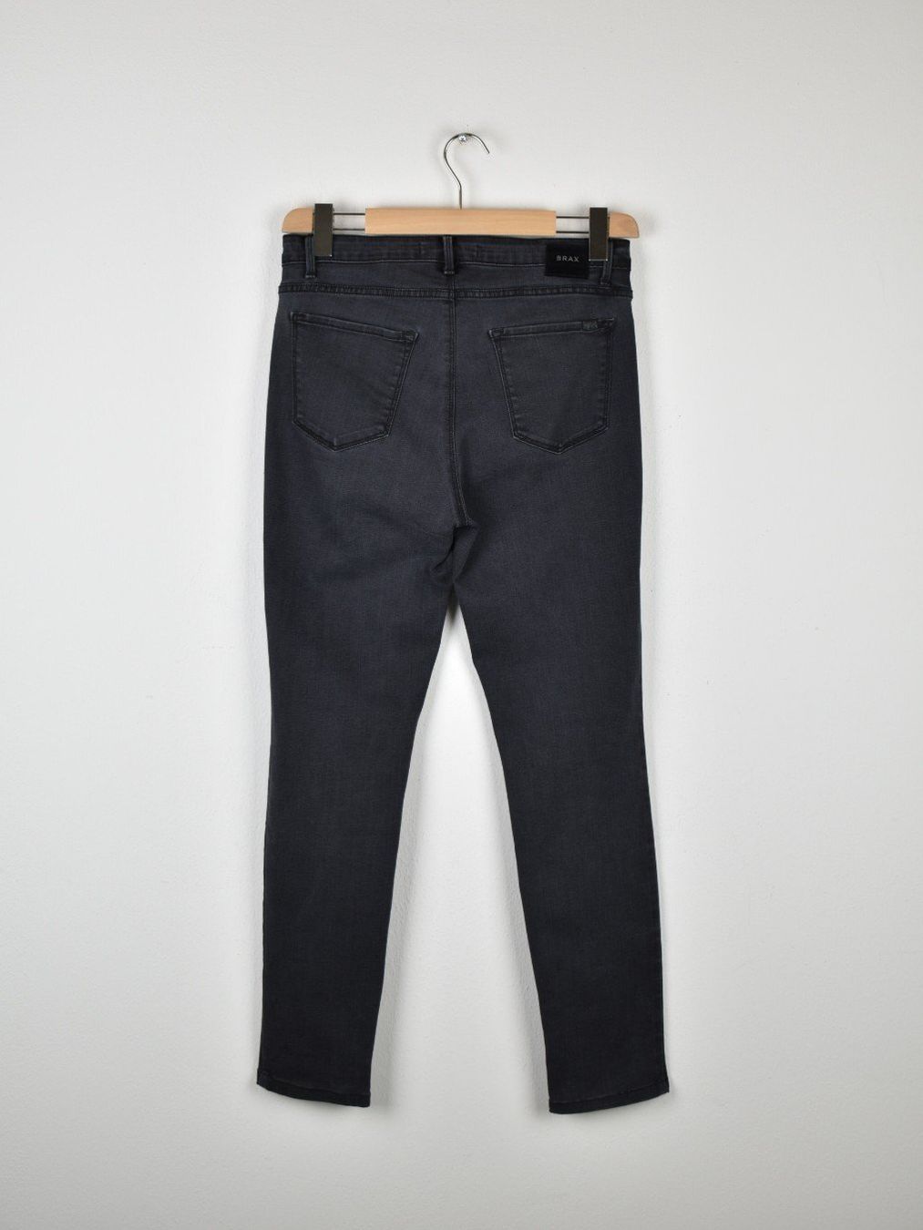 Brax Jeans: Brax Jeans, Gr.40, neuwertig, grau – Nuovo (secondo la descrizione) da Nürensdorf venduto da 2ND_STORY 1
