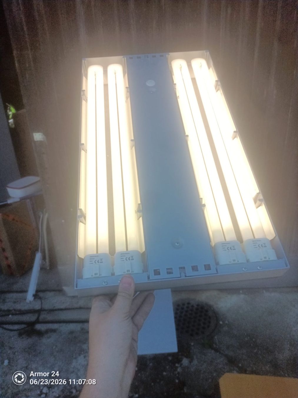 Lampen: Grosse schwere Halogenlampe – Gebraucht aus Niederlenz von DaveDasWahnsinn 2