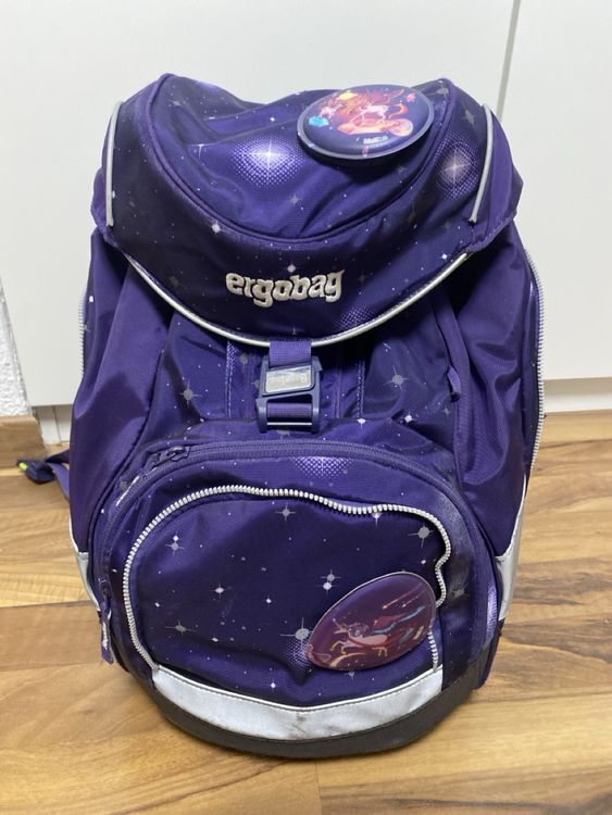 Ergobag Beargasus Borsa Portafoglio Unisex Bambini - In PET Riciclato Con Portachiavi E Cordoncino