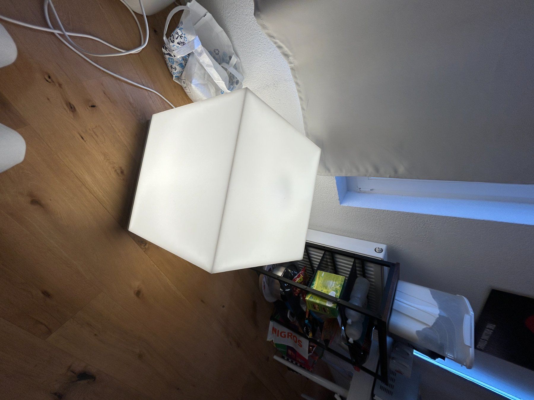 Lampade: Leuchtwürfel Weiss/RGB – Usato da Wolfwil venduto da marceltheb