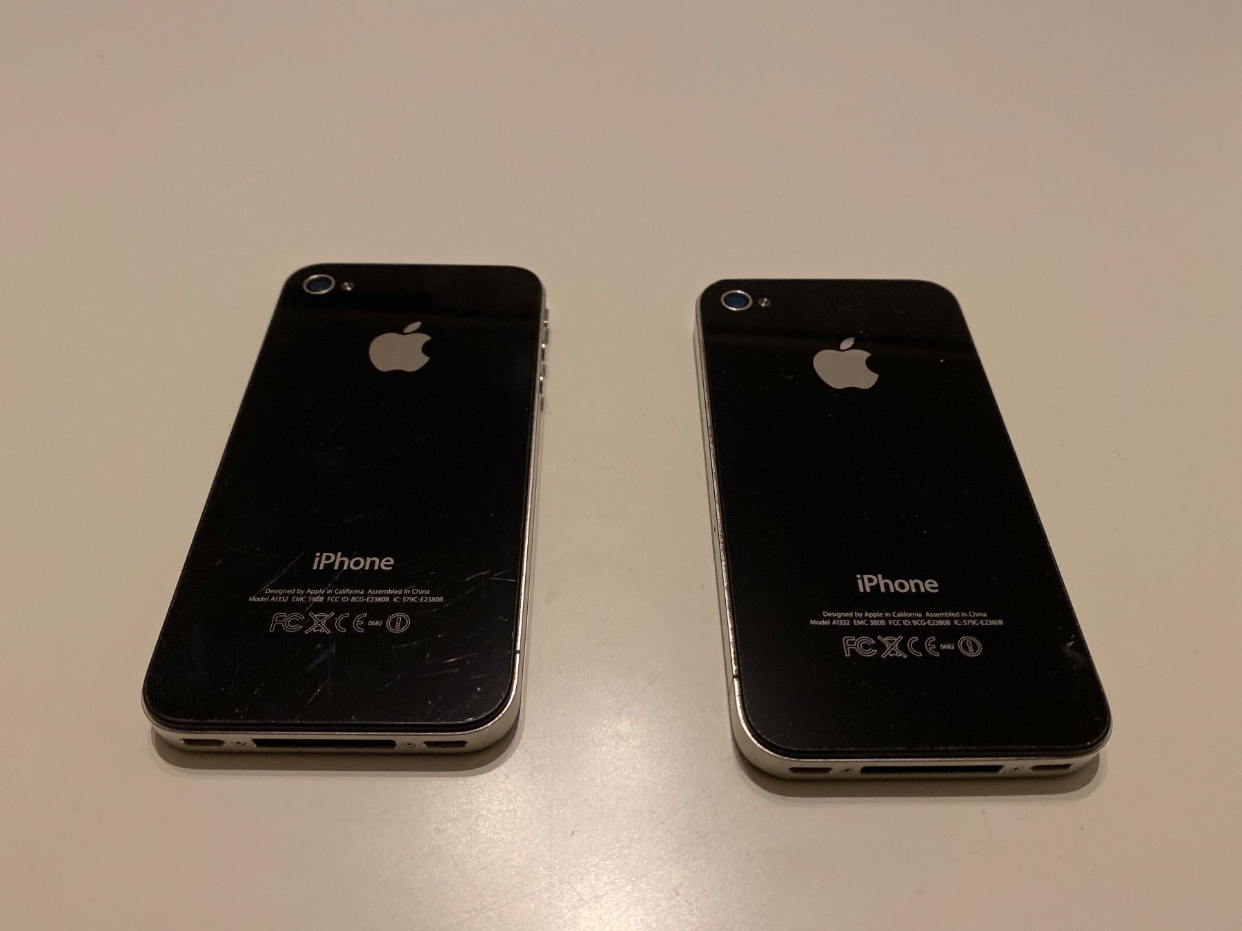 Apple Portables: 2 x Iphone 4 – D'occasion à Kriens par saleworld 3