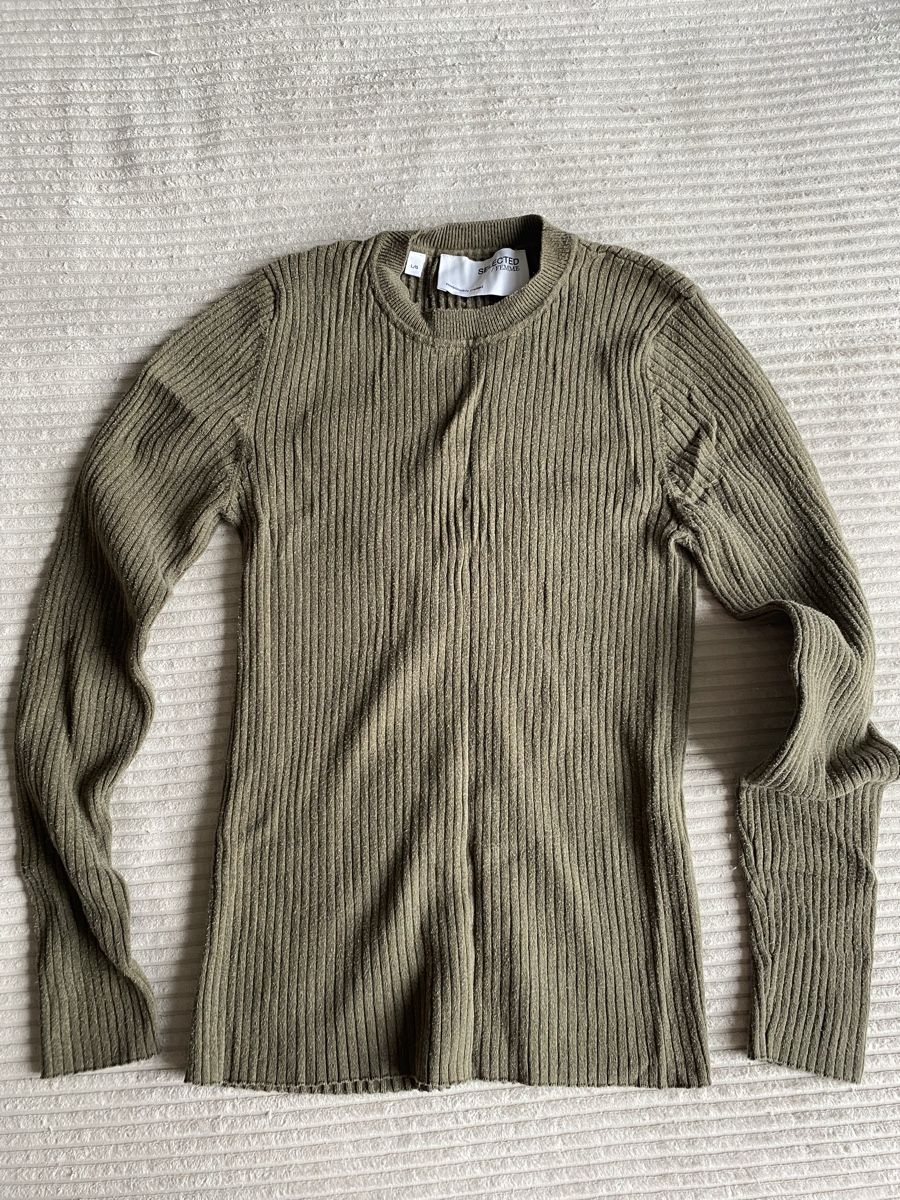 Pullover & Sweatshirts: Selected Femme Strickpullover, Gr. L – Gebraucht aus Langenthal von vik_v5ml