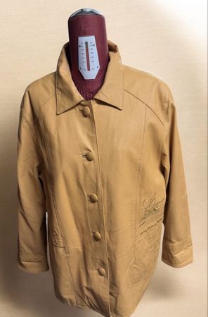 Damen Echtlederjacke Gr. 42 – Beige – Stickerei 