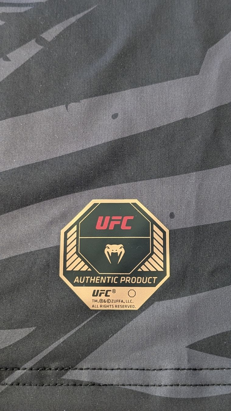 T-shirt: UFC Venum Performance T-Shirt ORIGINAL – Nuovo e nell'imballaggio originale da Zürich venduto da Sloba29 3