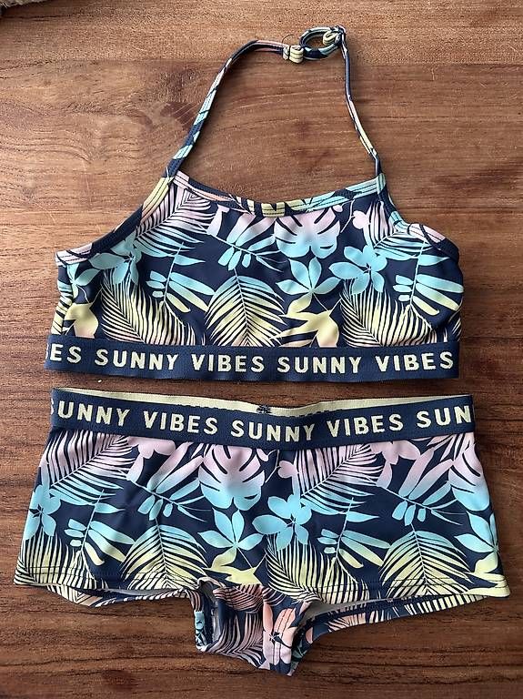 Maillots de bain: Kinder Binini - Badkleid 152 – D'occasion à Zürich par Jeannine81