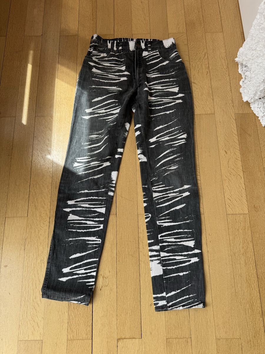 Pantaloni: Modzart London Zebra hose – Usato da Bern venduto da seraina211 1