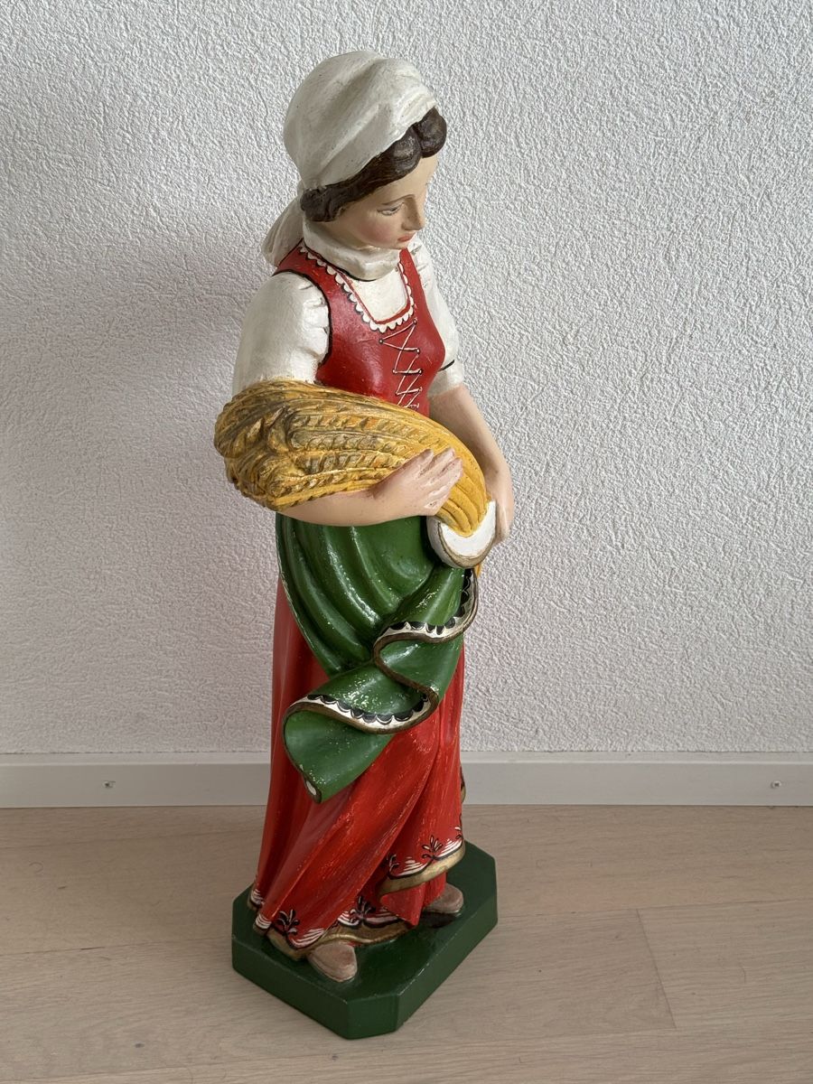 Figuren: Bauerin mit  Ähren bemalt 58 cm Holzschnitzerei – Gebraucht aus Morges von SevArt 7