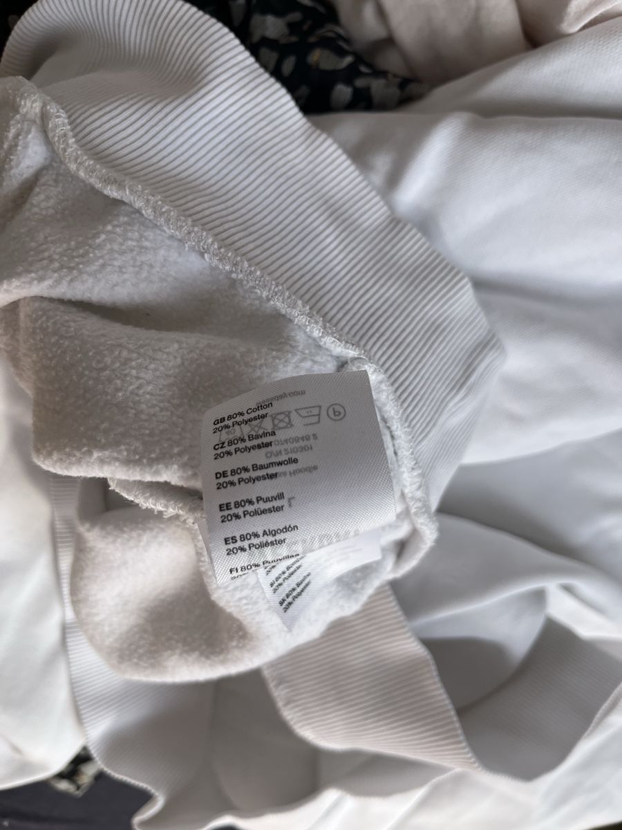 Weekday Pullover & Sweatshirts: Hoodie Weekday Gr. L – Gebraucht aus Kilchberg ZH von jeanne.00 4