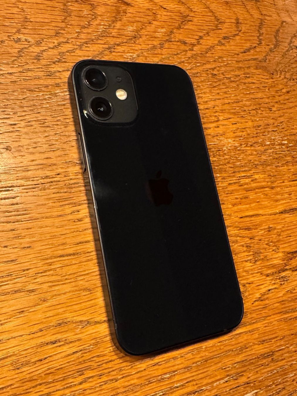 Apple Telefoni cellulari / Smartphones: iPhone 12 mini 128 Gb Schwarz – Usato da Horgen venduto da Jasche 2