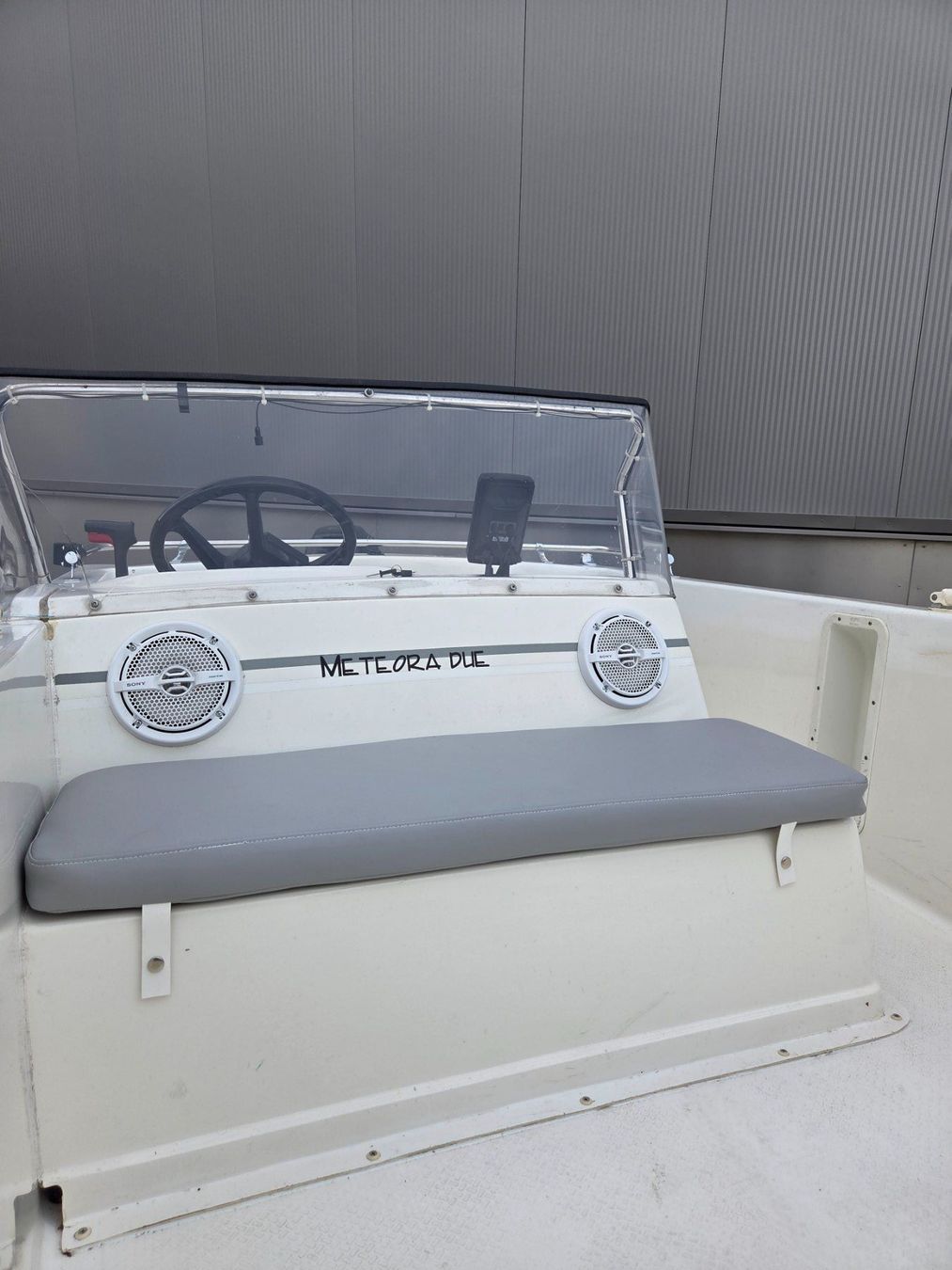 Boote: Motorboot Mingolla Meteo Due inkl. Trailer – Gebraucht aus Wangen Sz von RB1585 2
