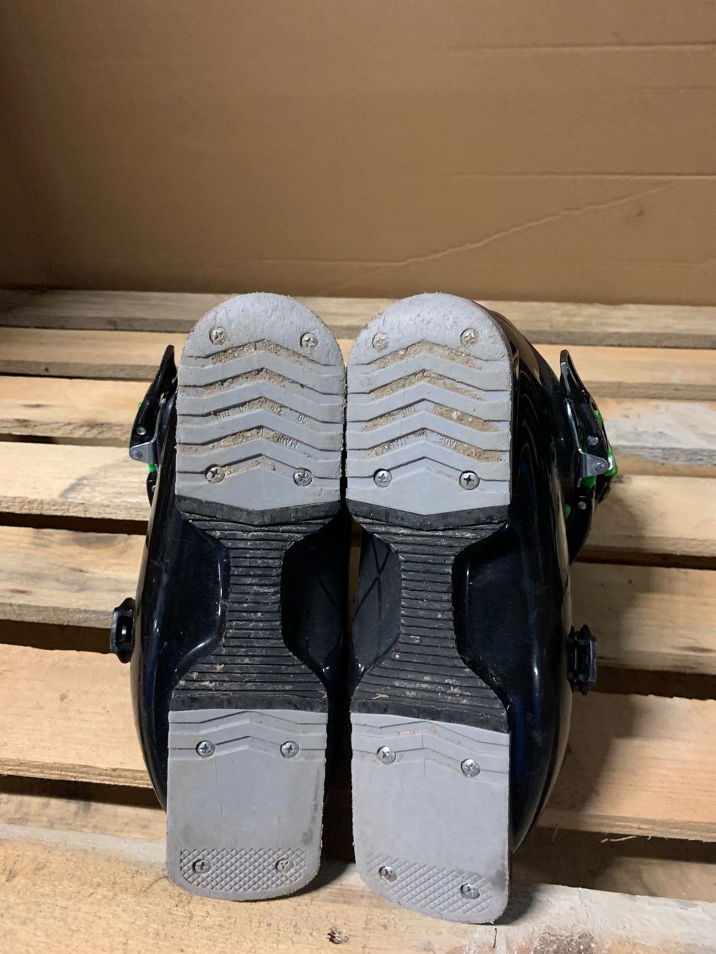 K2 Scarpe per ragazzi: Skischuhe, K2 Xplorer 3, Grösse 38.5 – Usato da Schwarzsee venduto da Sidecut 3