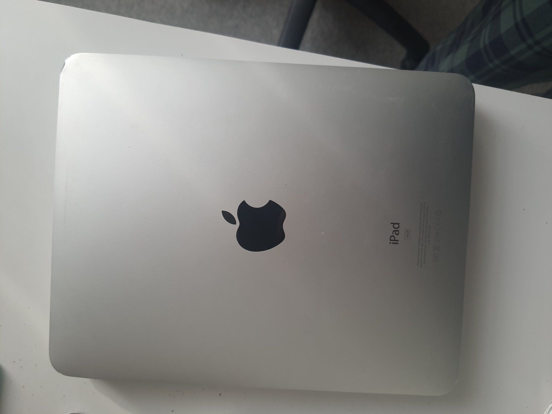Apple Tablet PC: Apple iPad Wi-Fi Original 1. Generation A1219 – Difettoso da Flawil venduto da rcnkr 2