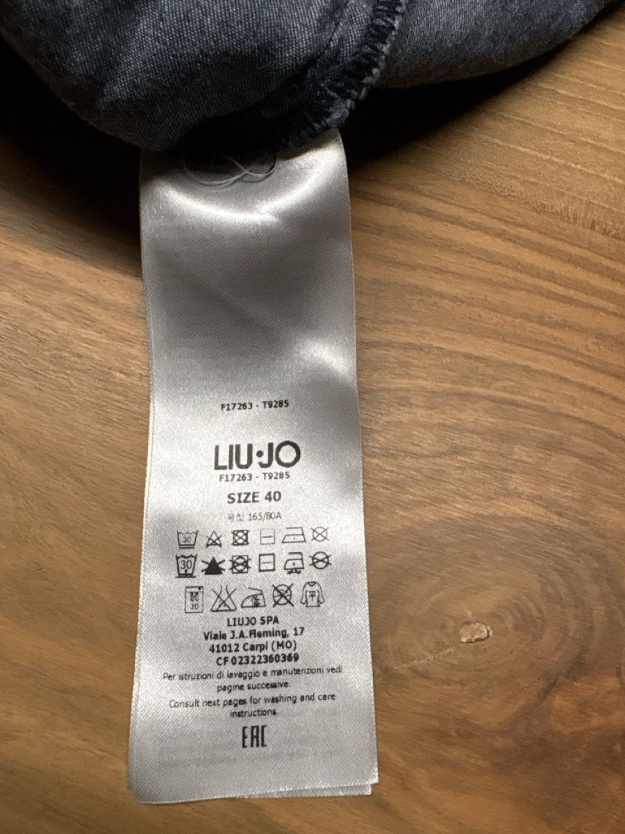 Top: Liu Jo Jeans Top – Usato da Contra venduto da bubi 5