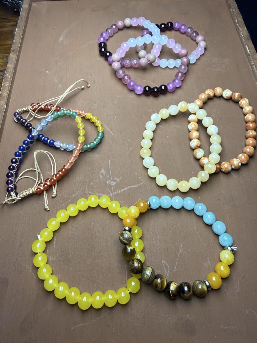 Armbänder & -reifen: Chakra bracelets gemstone bead set new 9 units – Neu und originalverpackt aus Wald ZH von Carloiten 4