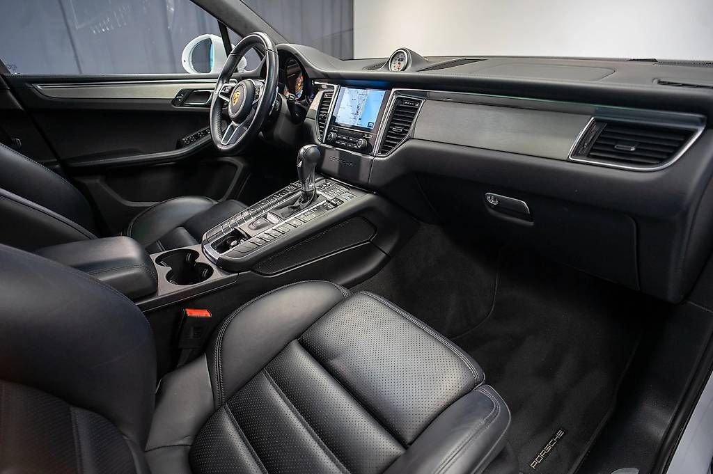 Automobili: Porsche Macan Turbo Performance PDK | Chrono | Luft – Usato da Kreuzlingen venduto da ser_st6l 2