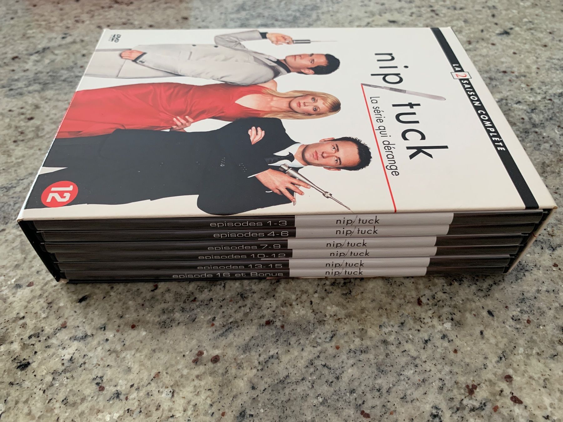 Tutti i DVDs: Coffret DVD Nip/Tuck Saisons 1-6 – Usato da Genève venduto da sunsustains 3
