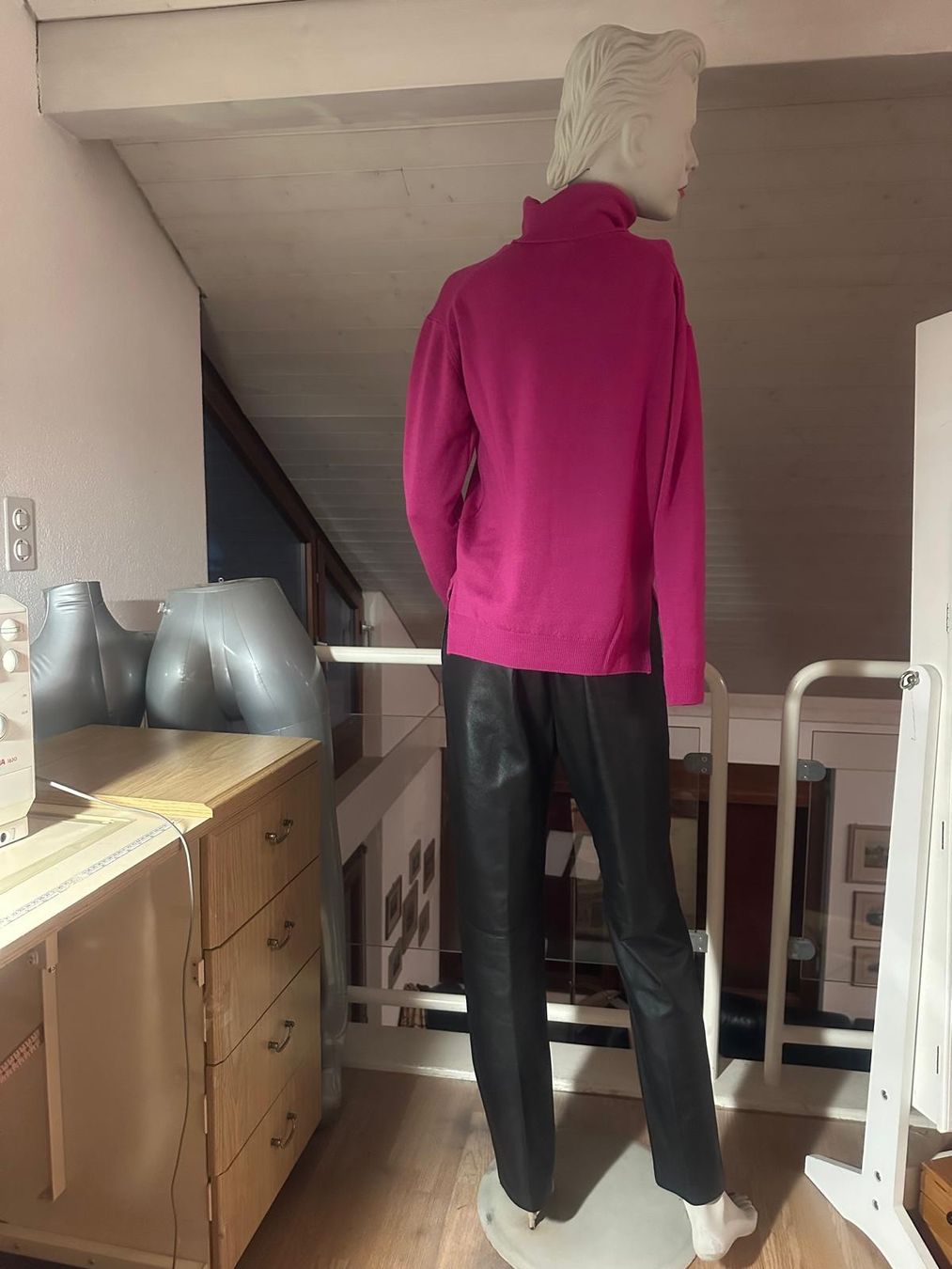 Maglioni & Felpe: Pinker Wollpulli – Usato da Neuhausen venduto da Lechasseur 2