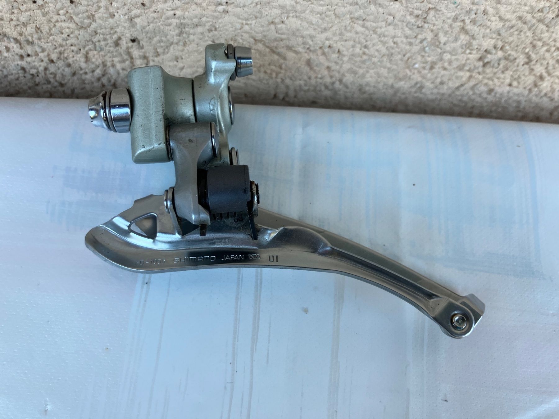 Shimano Pezzi di ricambio: Shimano 105, FD-1056 Umwerfer – Usato da Trimbach venduto da cendira 2
