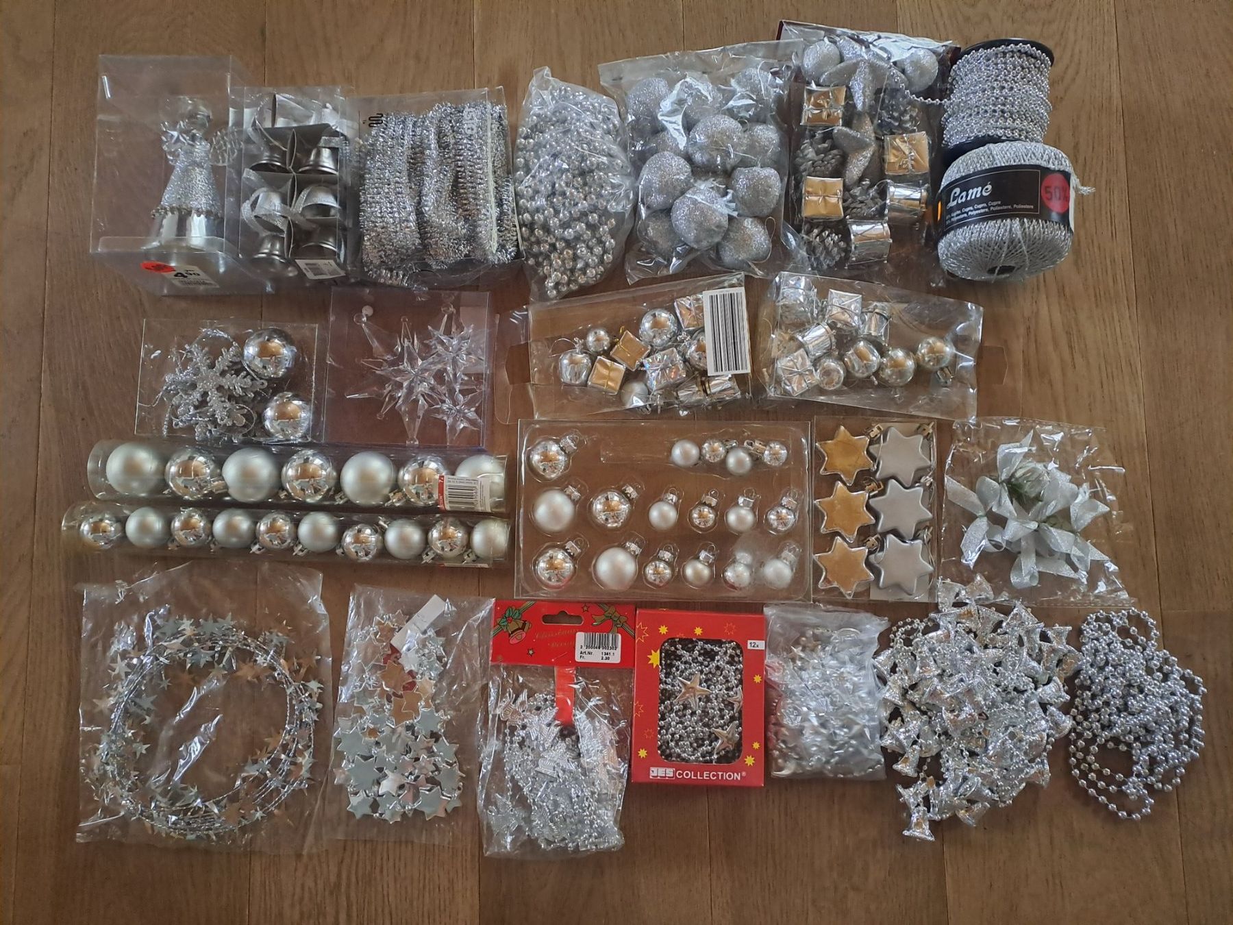 Alle Dekorationen: Konvolut Weihnachts Silber Deko oder zum Basteln – Gebraucht aus Wängi von Raettli10