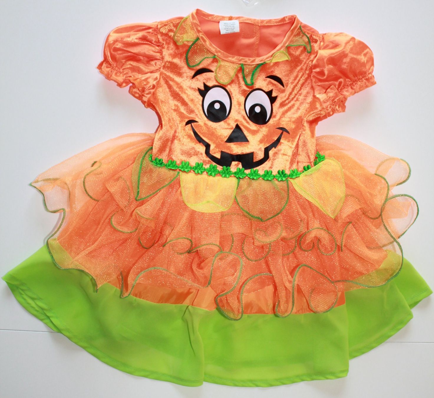 Costumi: Costume sorcière / Hexe t. 1 - 2 ans – Usato da Peseux venduto da CoolShoping 2