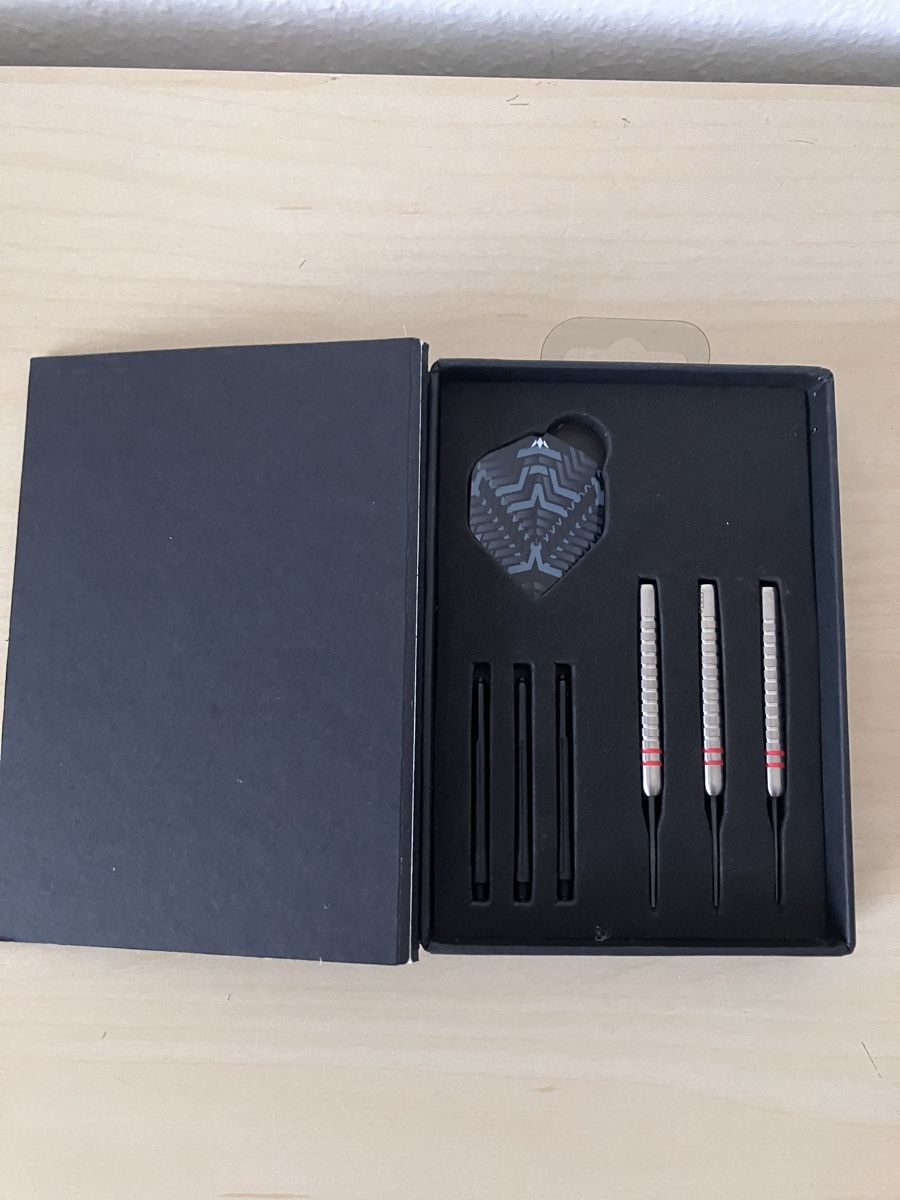 Freccette: Steel-Darts von DPuls – Nuovo e nell'imballaggio originale da Bern venduto da MG180 1